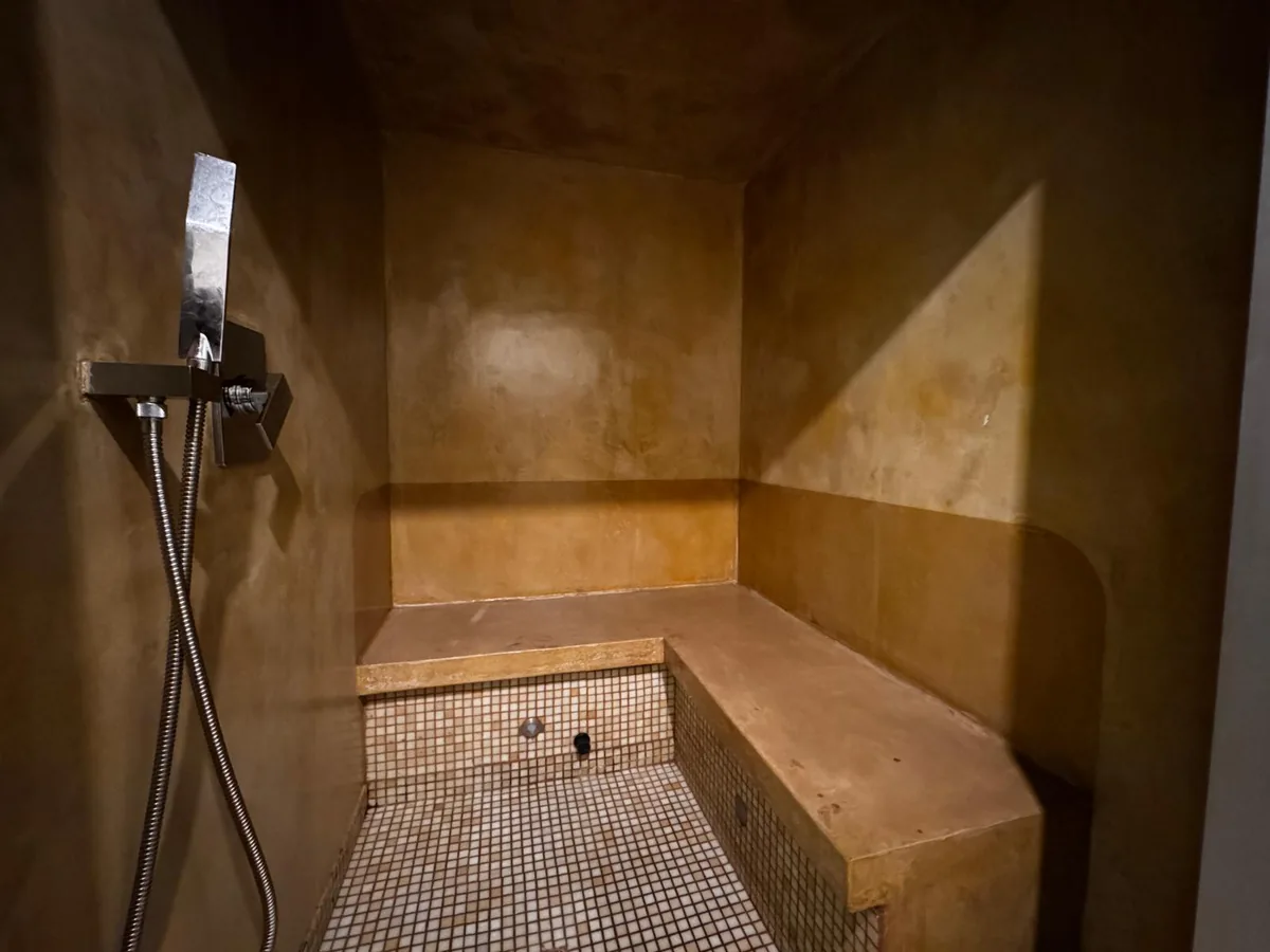 Hammam traditionnel de l'institut Secrets de Beauté Marie-Fleur, Rochefort-du-Gard